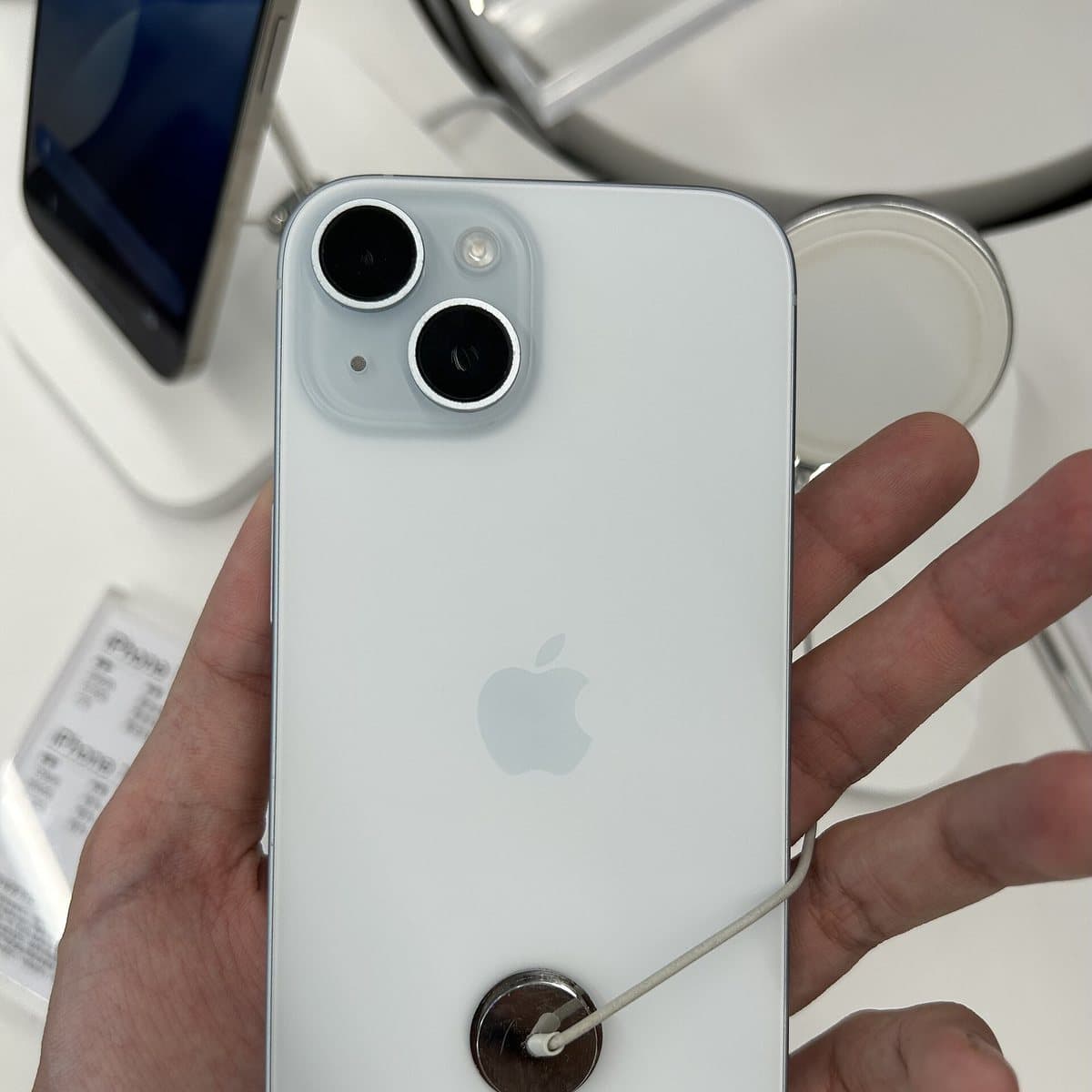 iPhone 15